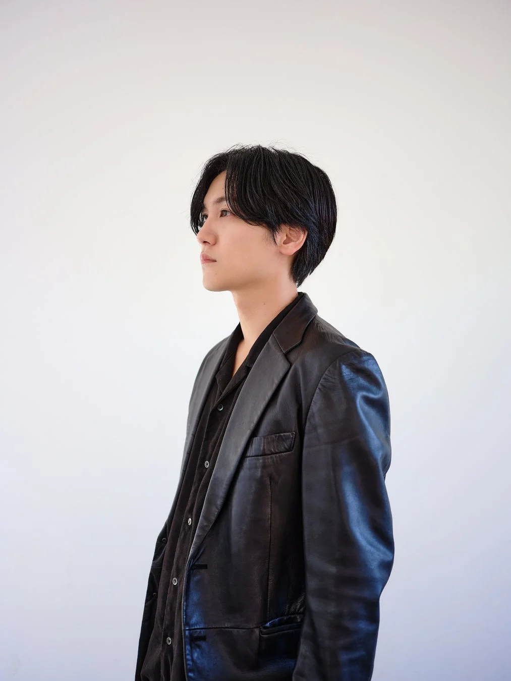男性の横顔