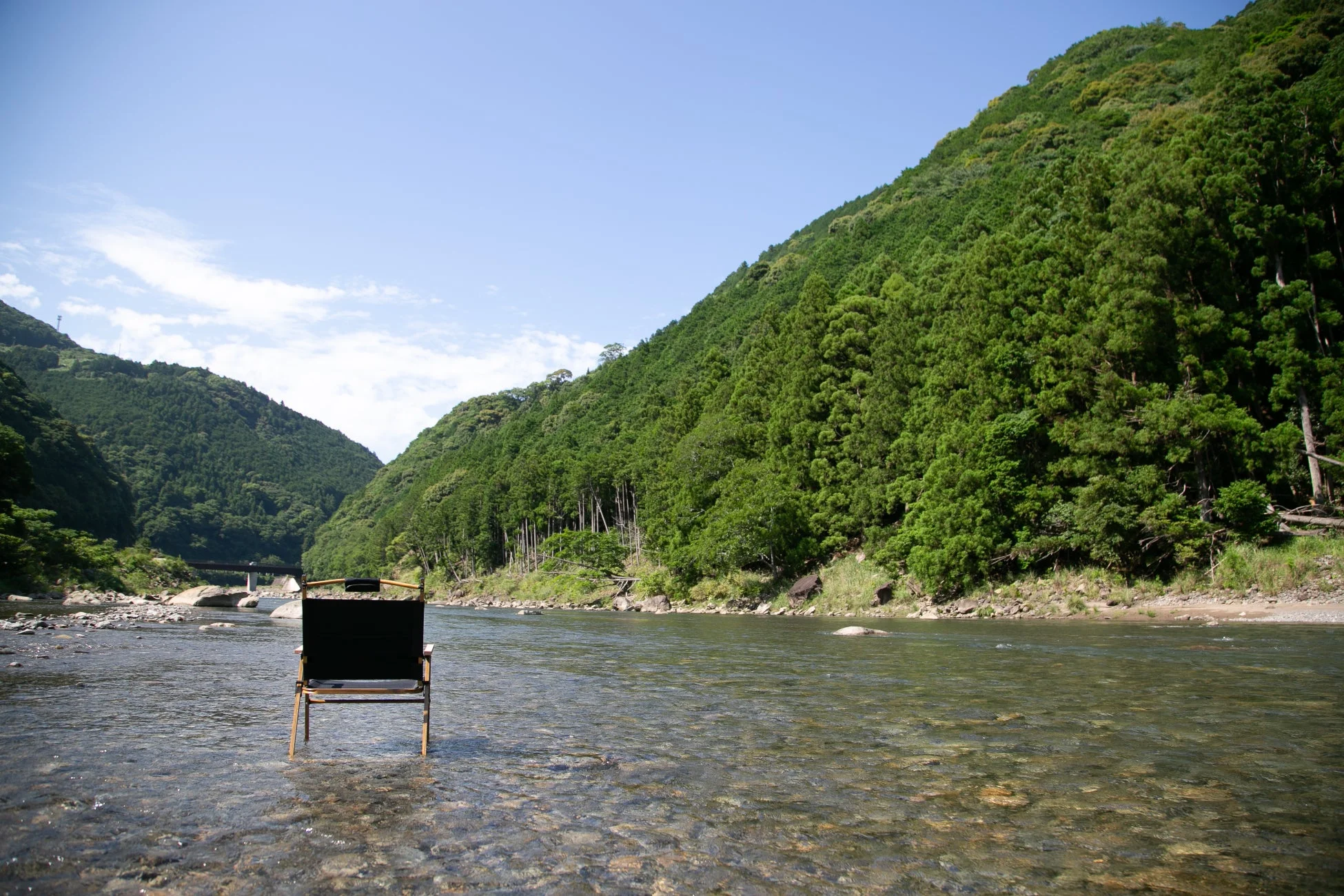 TAKIJIRIの川辺