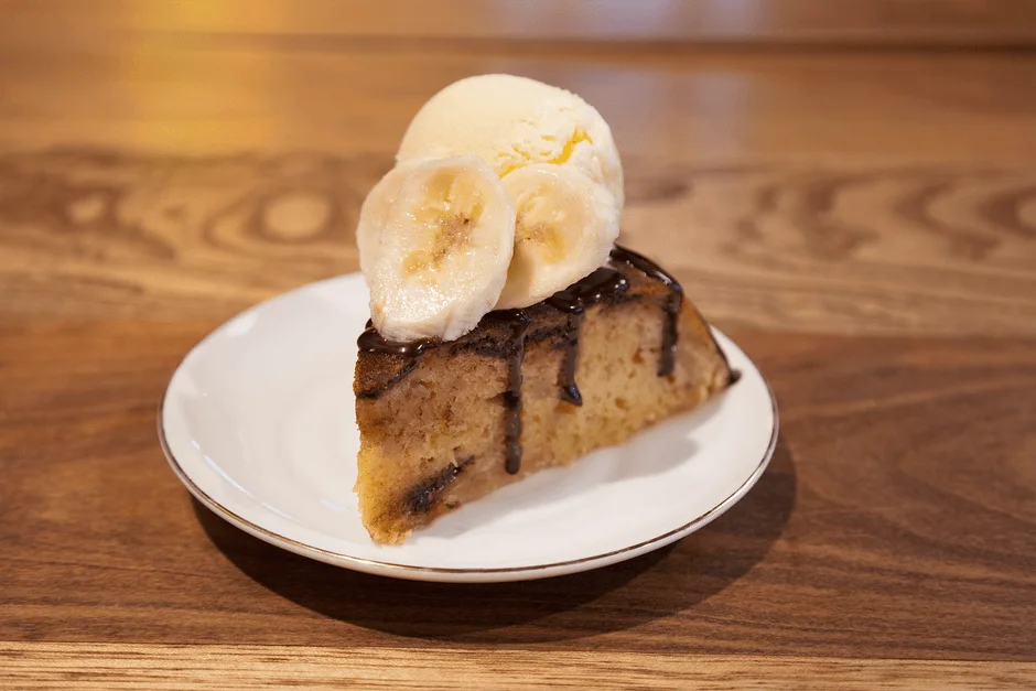 バナナケーキにアイス