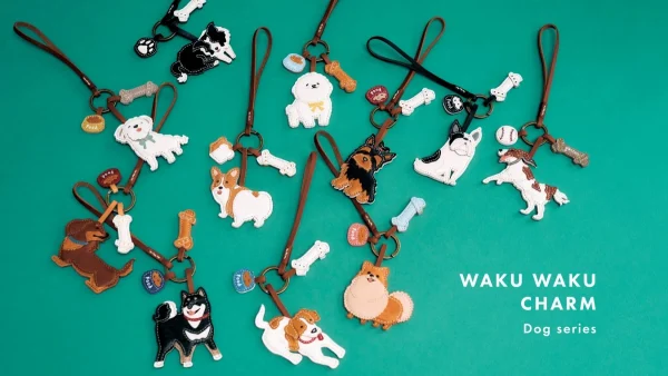 愛犬の幸せを願うお守りに！gentenから11犬種のご祈祷付きレザーバッグチャームが登場