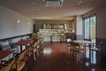 HOTEL SWAY yugawaraのダイニングスペース
