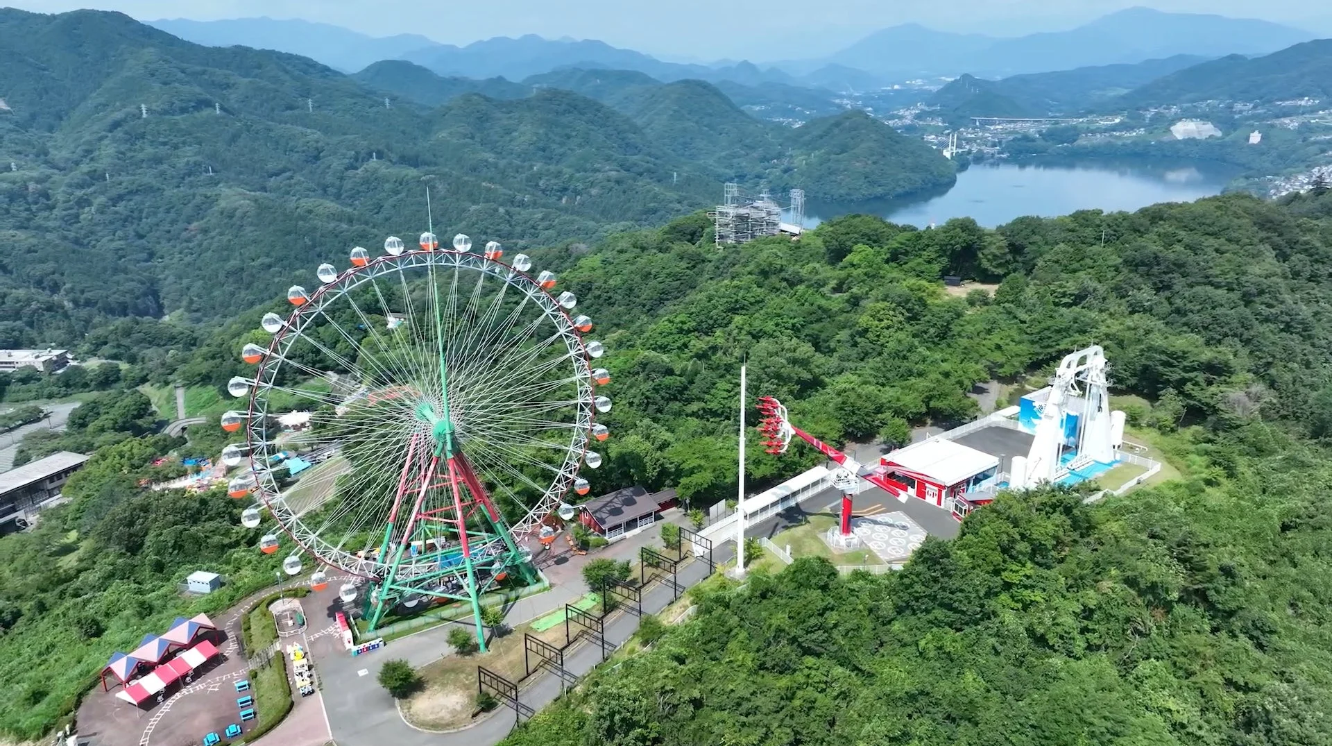 さがみ湖リゾートの全景