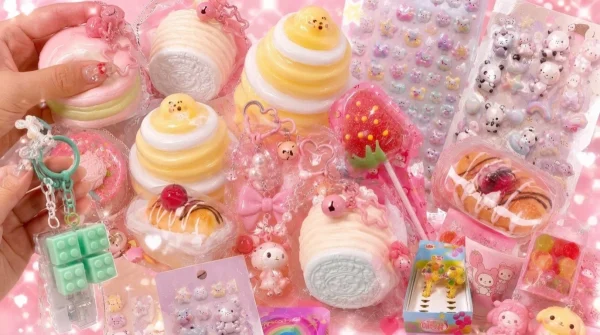 関西最大級の品揃え！「PETA L♡VE」で”かわいい”スクイーズ＆シールに出会う旅