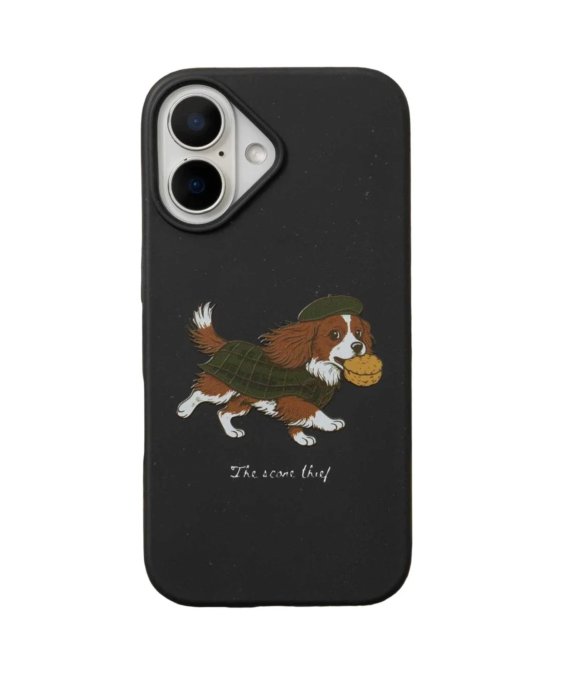 黒いiPhoneケースに、ベレー帽とチェック柄のジャケットを着た犬がスコーンをくわえて走っているイラストが描かれています。下部には「The scone thief」という文字がデザインされています。