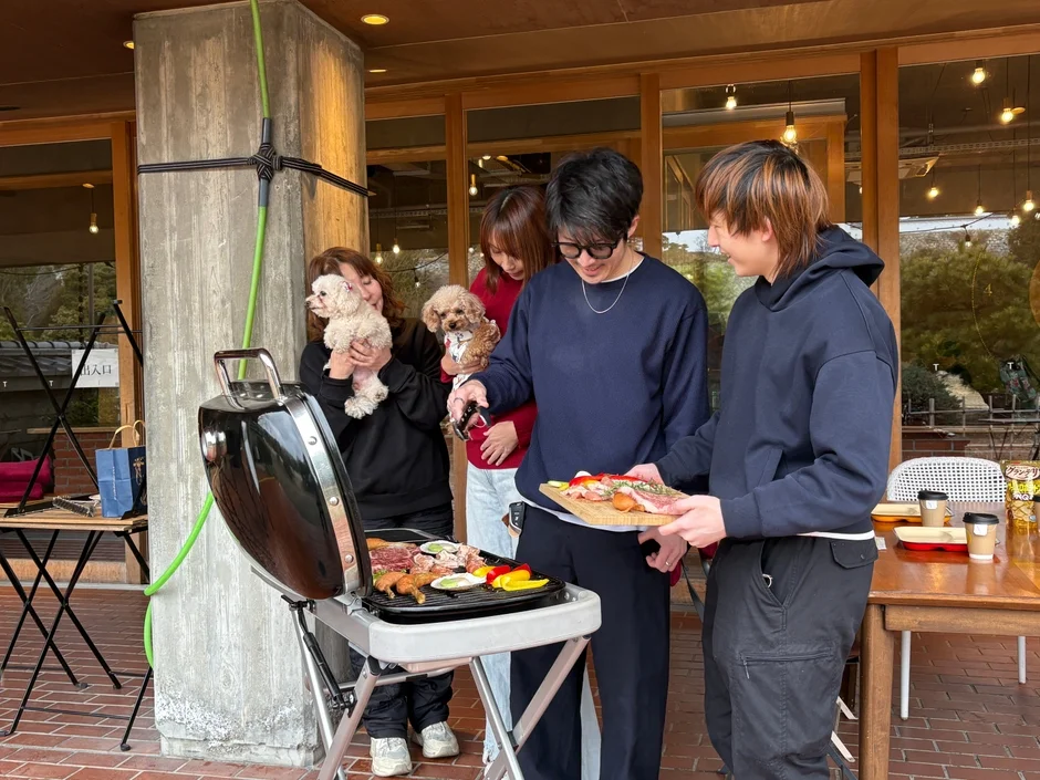 愛犬と楽しめるBBQテラス