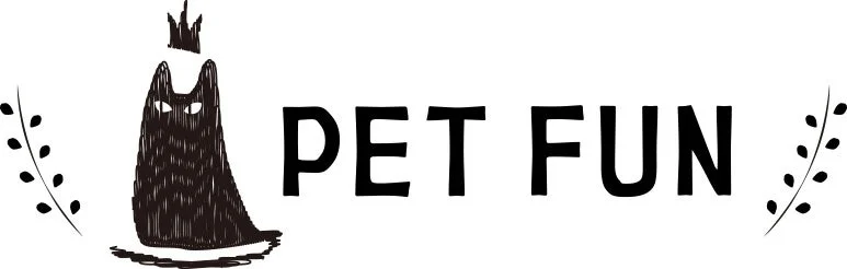 王冠をかぶった黒い猫のイラストと「PET FUN」という文字のロゴ