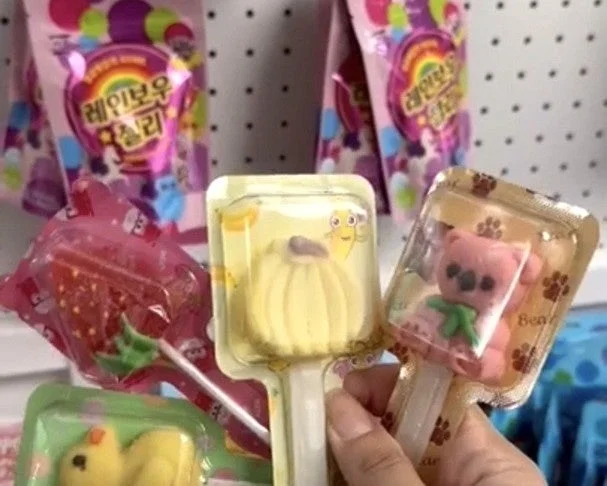 カラフルなロリポップキャンディ