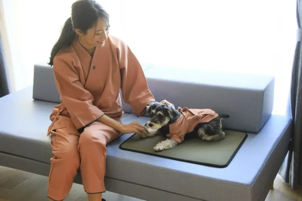 愛犬も旅の主役！熱海の「ゆるり熱海with DOGS」で全身ケアを堪能しよう